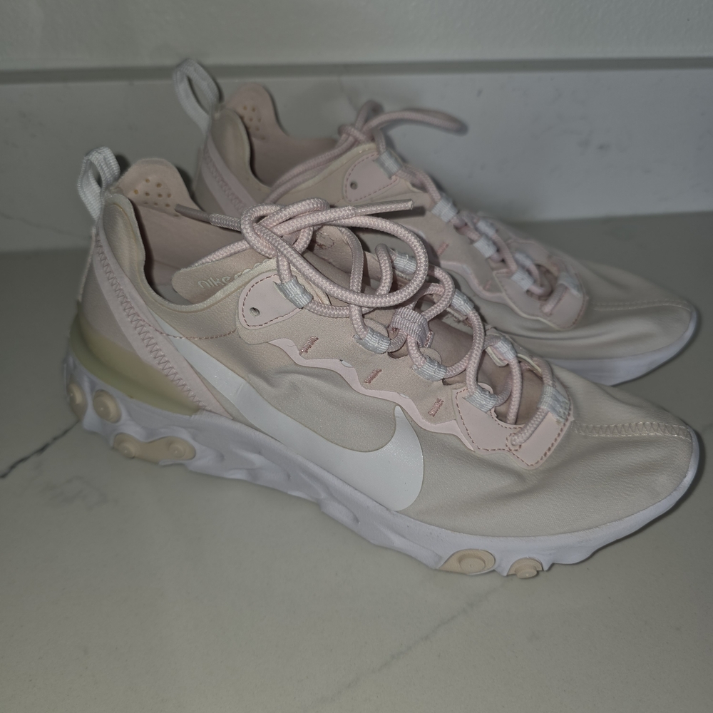 Nike Women’s React Element 55 Sneakers - Pink/White